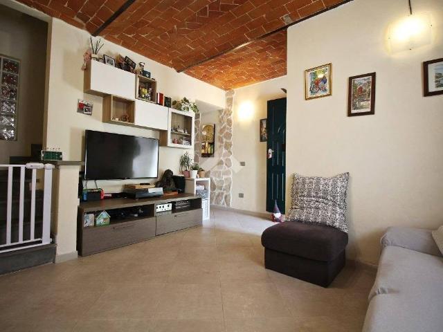 Villa Indipendente in vendita a Grignano, Prato