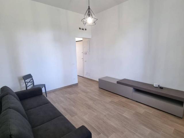 Villa Indipendente in vendita a Capezzana, Prato