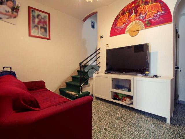 Villa Indipendente in vendita a Grignano, Prato