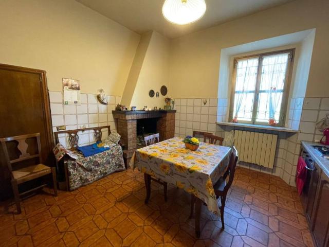 Villa Indipendente in vendita a Sant'Ippolito, Prato