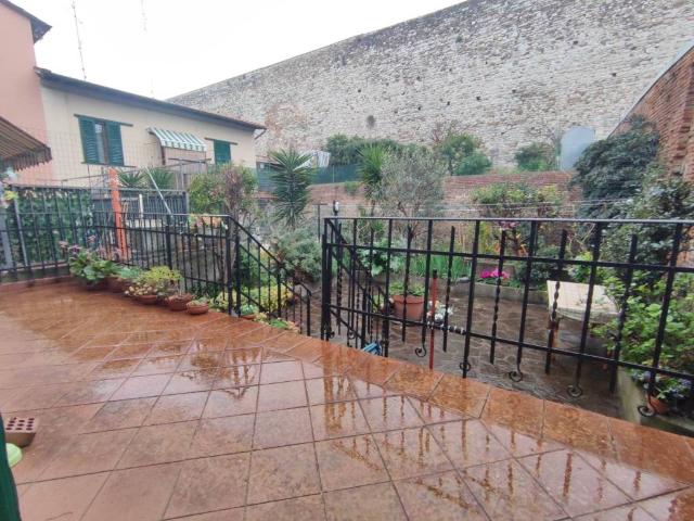 Villa Indipendente in vendita a San Paolo, Prato