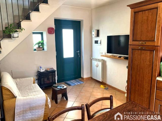 Villa Indipendente in vendita a Iolo, Prato