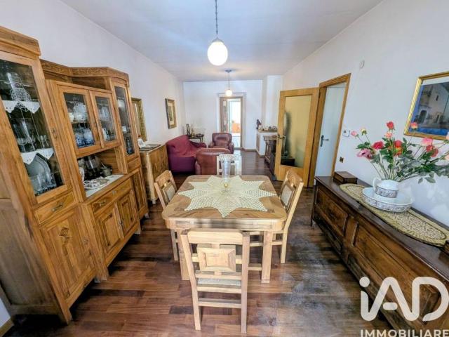 Villa Indipendente in vendita a Pratola Peligna, L'Aquila