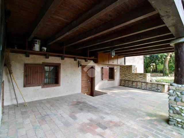 Villa Indipendente in vendita a Pravisdomini, Friuli-Venezia Giulia