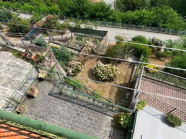 Villa Indipendente in vendita a Piemonte, Biella