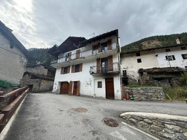 Villa Indipendente in vendita a Frazione La Balme, Pré-Saint-Didier
