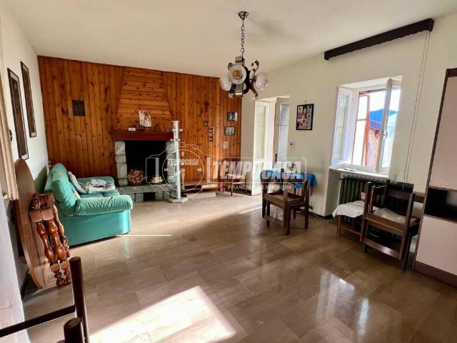 Villa Indipendente in vendita a Predore, Lombardia