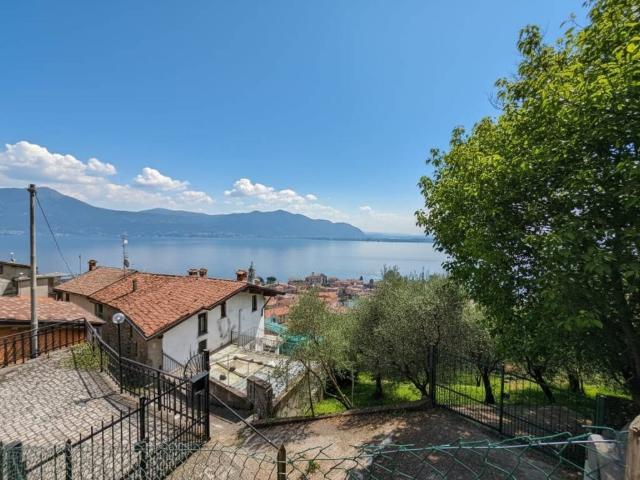 Villa Indipendente in vendita a Predore, Lombardia