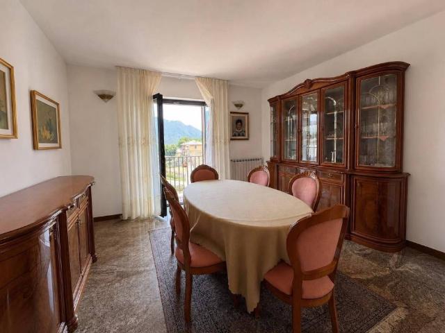 Villa Indipendente in vendita a Premolo, Lombardia