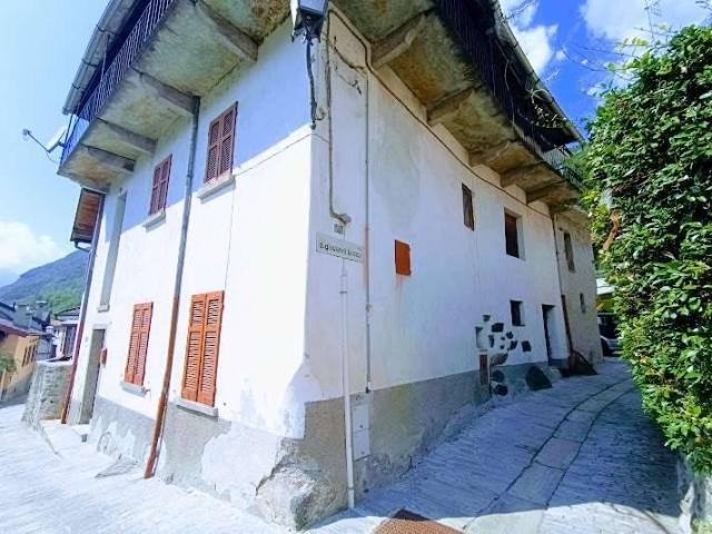 Villa Indipendente in vendita a Piemonte, Verbano-cusio-ossola