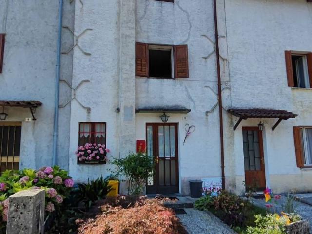 Villa Indipendente in vendita a Preone, Friuli-Venezia Giulia