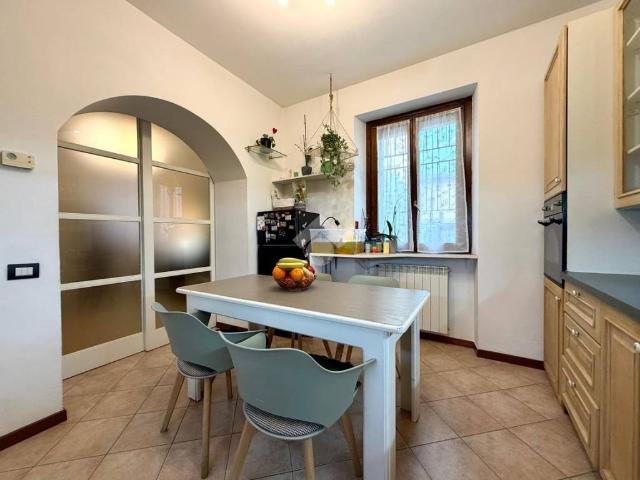 Villa Indipendente in vendita a Presezzo, Lombardia