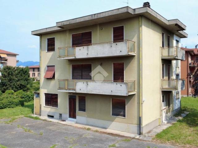 Villa Indipendente in vendita a Presezzo, Lombardia