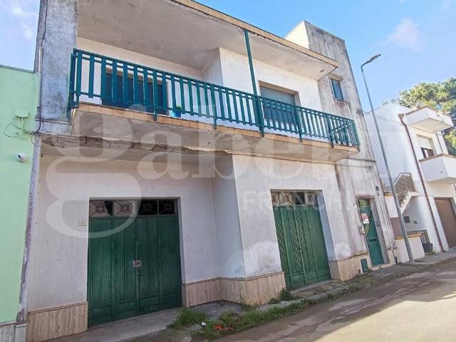 Villa Indipendente in vendita a Presicce, Puglia