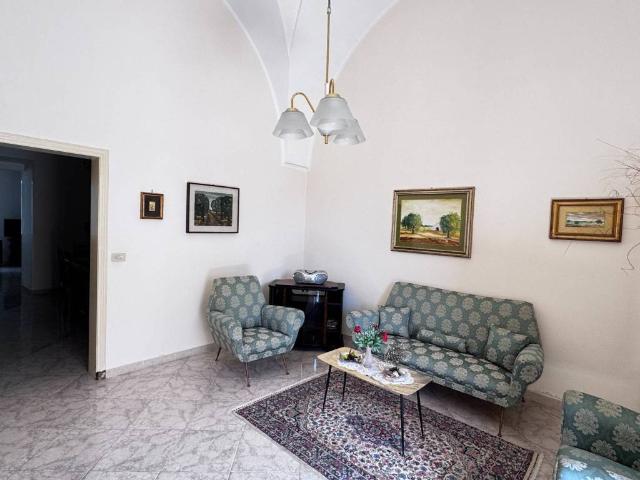 Villa Indipendente in vendita a Presicce, Puglia