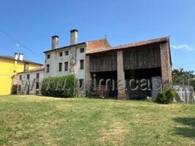Villa Indipendente in vendita a Pressana, Veneto