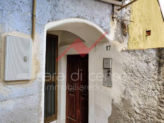Villa Indipendente in vendita a Prezza, Abruzzo