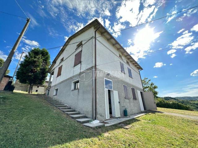 Villa Indipendente in vendita a Unione dei comuni del Distretto Ceramico, Prignano Sulla Secchia