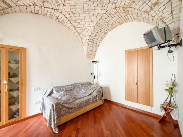Villa Indipendente in vendita a Puglia, Bari