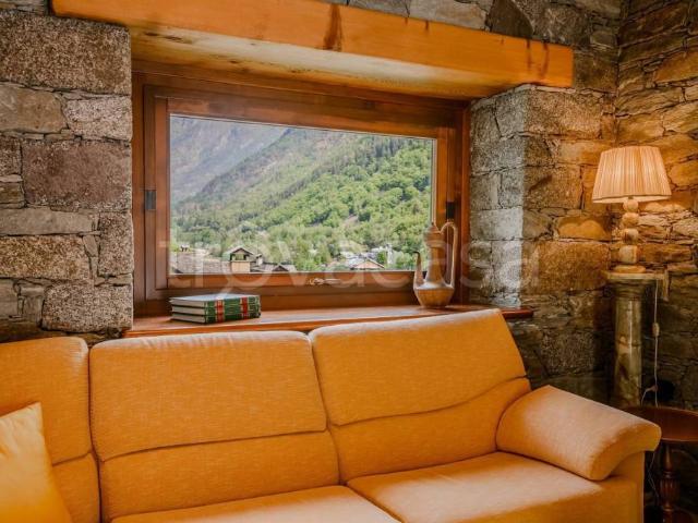 Villa Indipendente in vendita a Piana, Piode