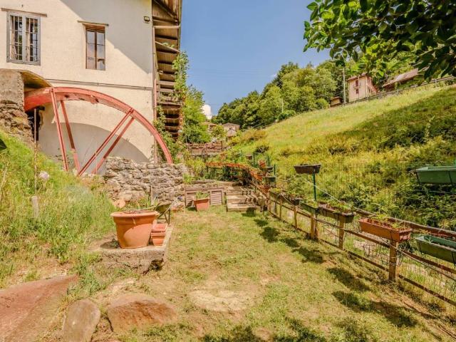 Villa Indipendente in vendita a Piemonte, Verbano-cusio-ossola