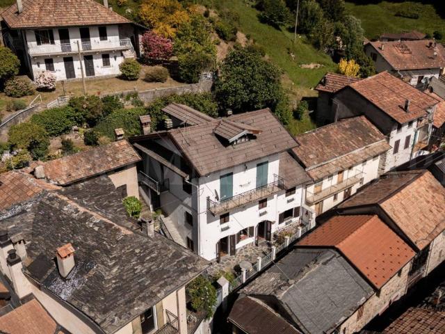 Villa Indipendente in vendita a Piemonte, Verbano-cusio-ossola