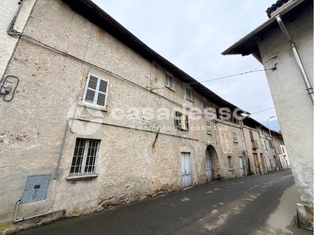 Villa Indipendente in vendita a Cellio con Breia, Piemonte