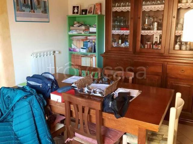 Villa Indipendente in vendita a Quarrata, Toscana