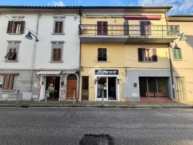 Villa Indipendente in vendita a Quarrata, Toscana