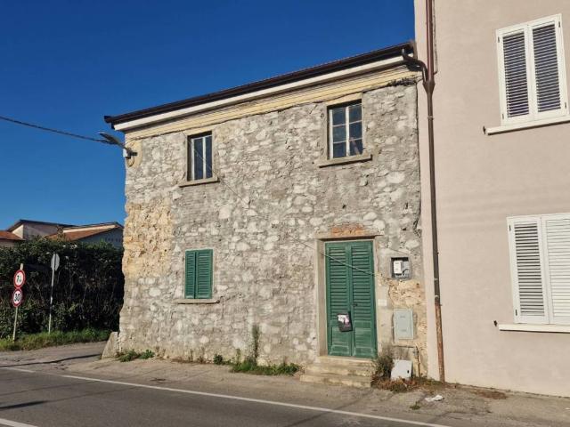 Villa Indipendente in vendita a Olmi, Quarrata