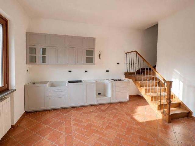 Villa Indipendente in vendita a Tacinaia, Quarrata