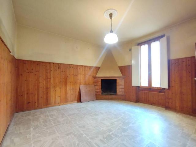 Villa Indipendente in vendita a Quarrata, Pistoia