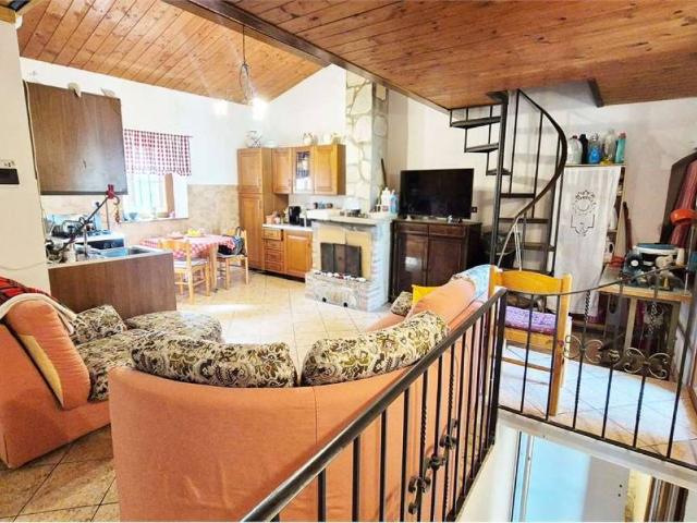 Villa Indipendente in vendita a Olmi, Quarrata