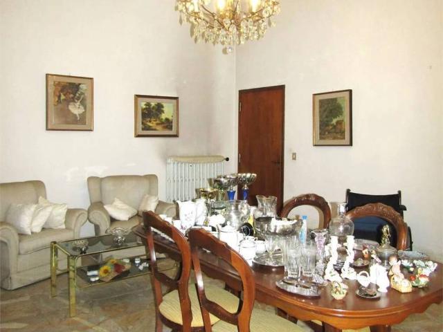 Villa Indipendente in vendita a Quarrata, Catena