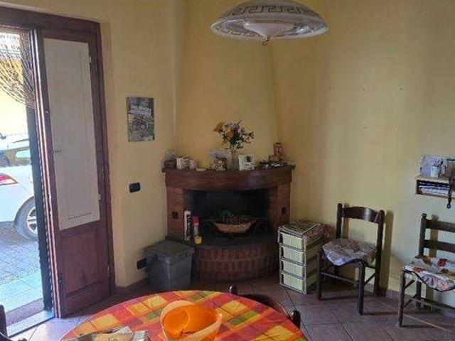 Villa Indipendente in vendita a Olmi, Quarrata