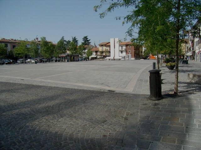 Villa Indipendente in vendita a Quarrata, Toscana