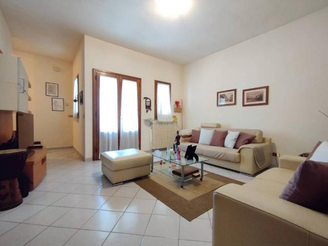 Villa Indipendente in vendita a Quarrata, Toscana