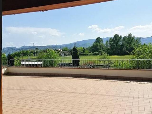Villa Indipendente in vendita a Olmi, Quarrata