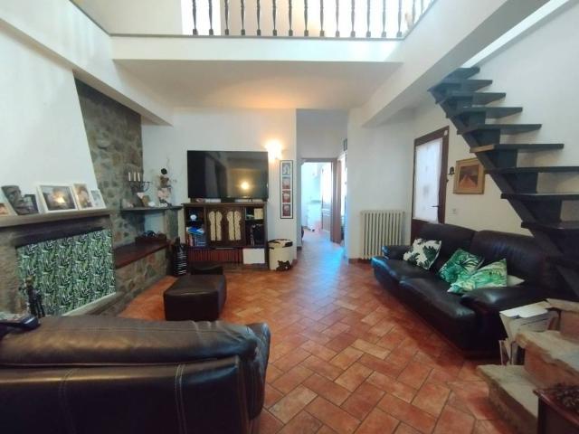 Villa Indipendente in vendita a Olmi, Quarrata