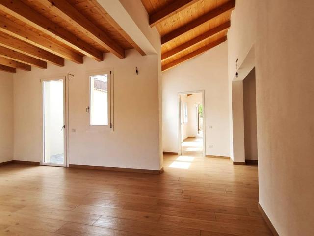 Villa Indipendente in vendita a Is Arenas, Quartu Sant'elena