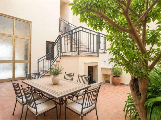 Villa Indipendente in vendita a Sant'Antonio, Quartu Sant'elena