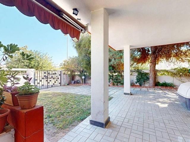Villa Indipendente in vendita a Is Pardinas, Quartu Sant'elena