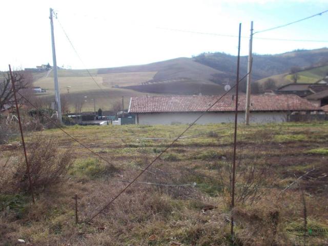 Villa Indipendente in vendita a Colline Matildiche, Re