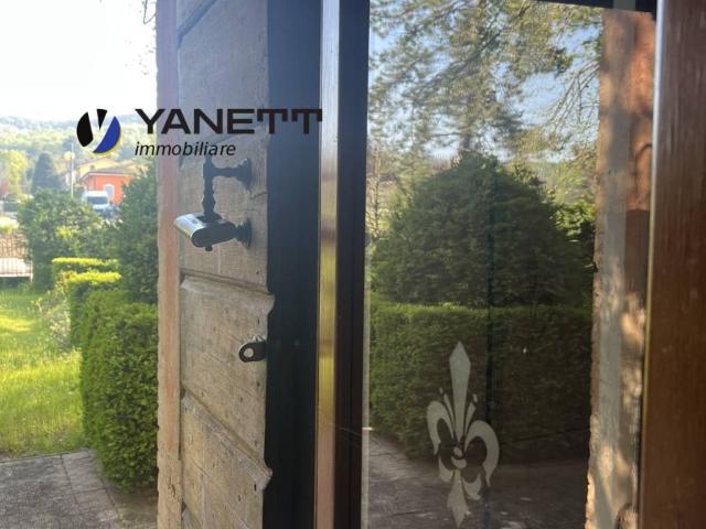 Villa Indipendente in vendita a Colline Matildiche, Re
