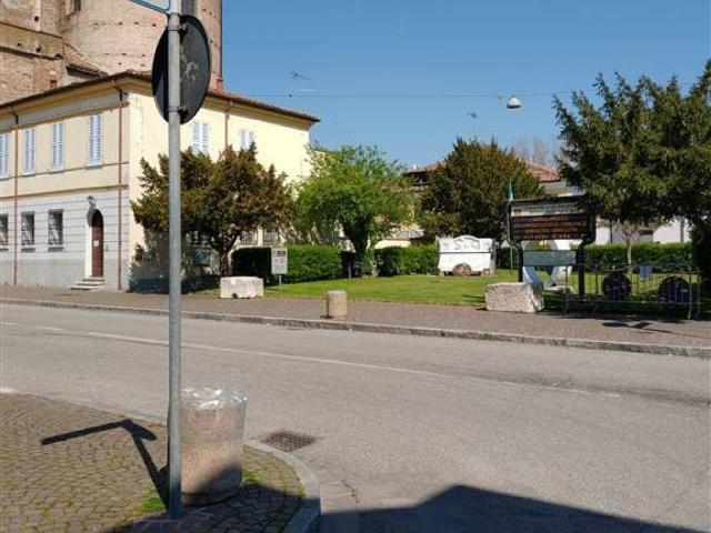 Villa Indipendente in vendita a Quingentole, Mantova