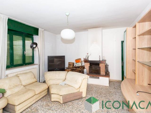Villa Indipendente in vendita a Quintano, Lombardia