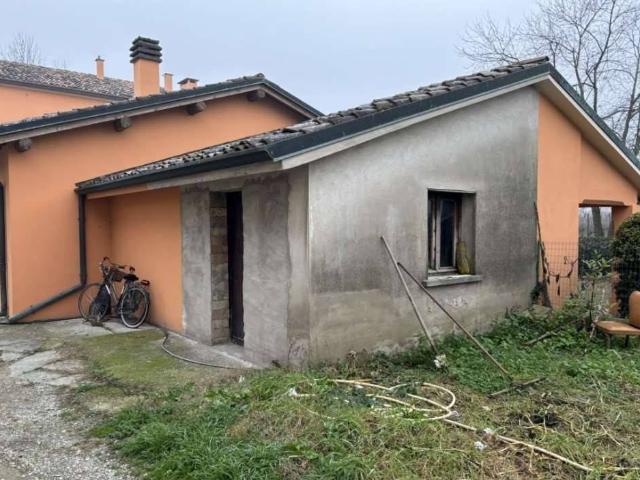 Villa Indipendente in vendita a Unione dei comuni Isola Mantovana, Quistello
