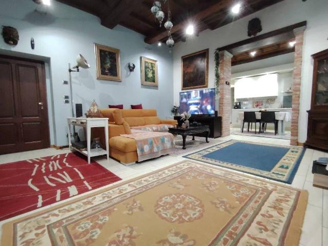 Villa Indipendente in vendita a Piemonte, Cuneo