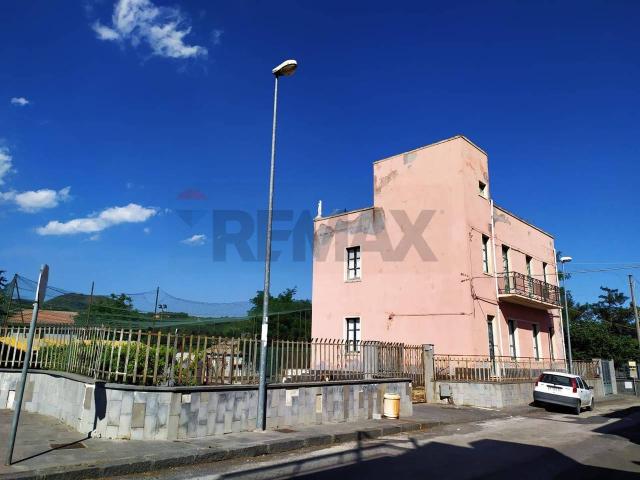 Villa Indipendente in vendita a Rocca, Ragalna