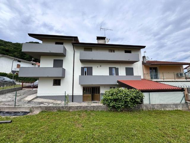 Villa Indipendente in vendita a Ragogna, Friuli-Venezia Giulia